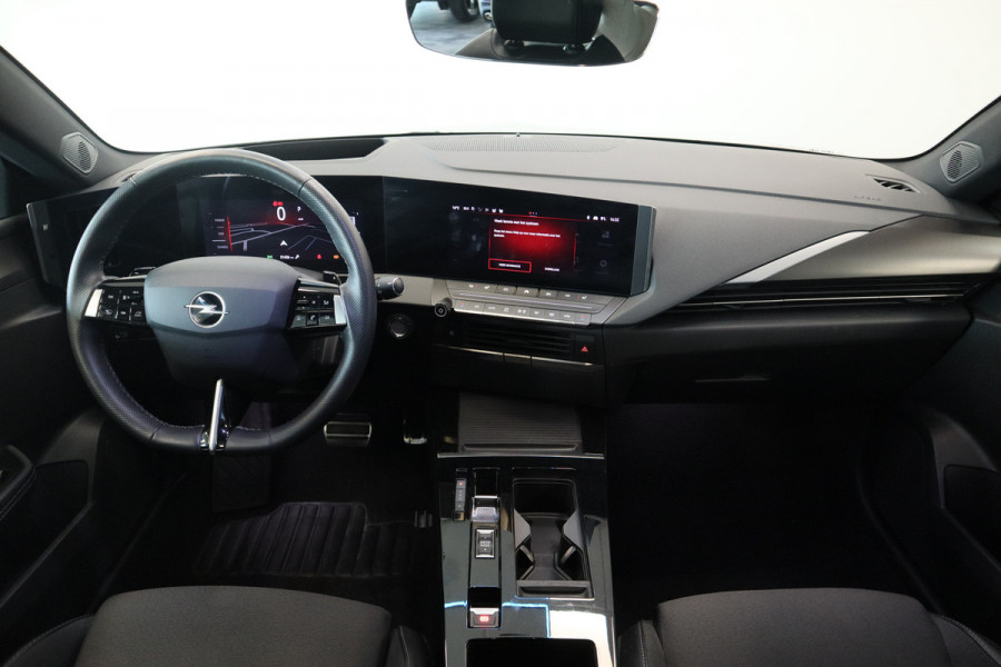 Opel Astra Sports Tourer 1.2 Turbo Hybrid GS Full-led Head-up Navigatie ! 2e Paasdag geopend van 12.00 tot 17:00u !