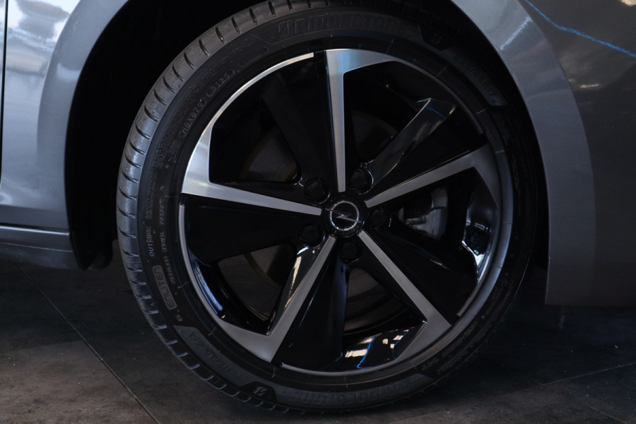 Opel Astra Sports Tourer 1.2 Turbo Hybrid GS Full-led Head-up Navigatie ! 2e Paasdag geopend van 12.00 tot 17:00u !