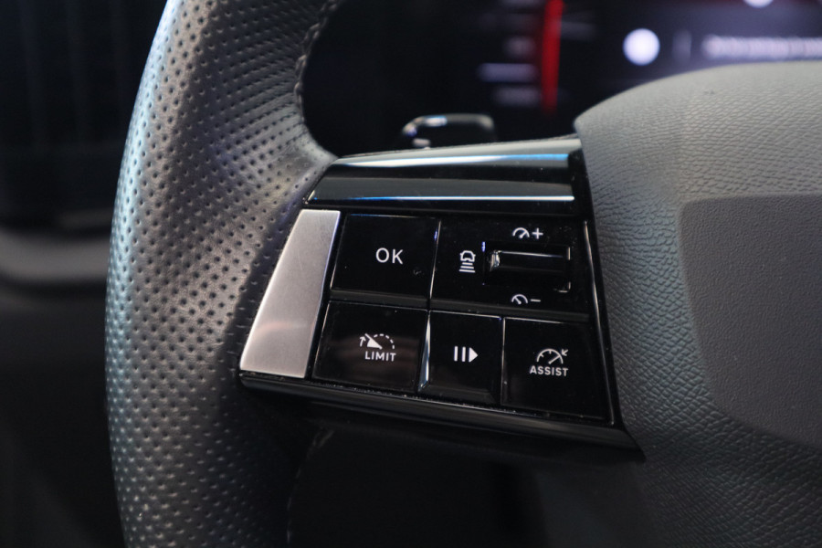 Opel Astra Sports Tourer 1.2 Turbo Hybrid GS Full-led Head-up Navigatie ! 2e Paasdag geopend van 12.00 tot 17:00u !