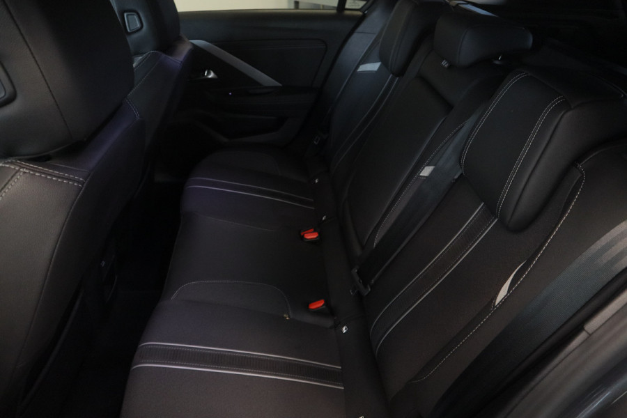 Opel Astra Sports Tourer 1.2 Turbo Hybrid GS Full-led Head-up Navigatie ! 2e Paasdag geopend van 12.00 tot 17:00u !