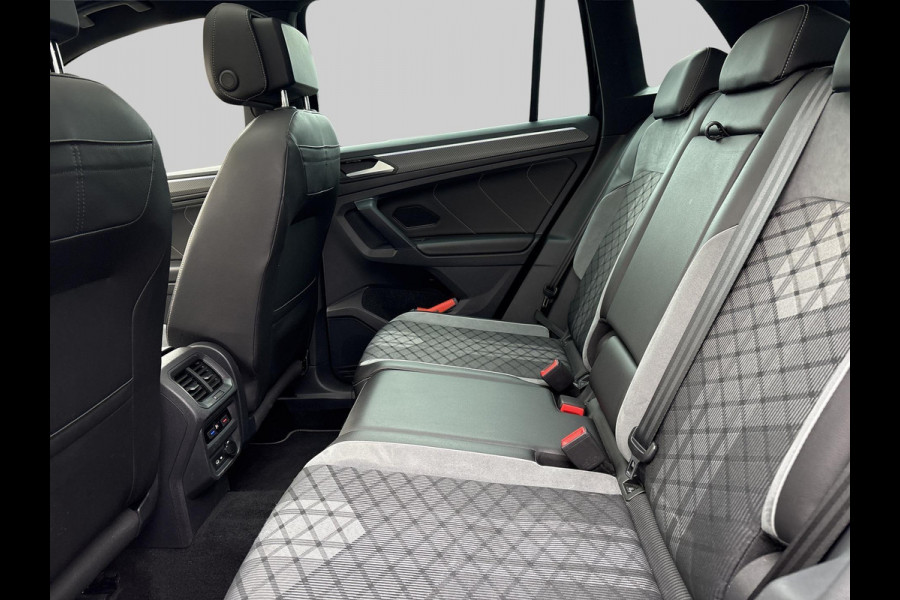Volkswagen Tiguan 1.5 TSI R-Line Business | Trekhaak