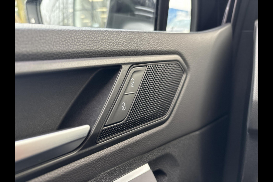 Volkswagen Tiguan 1.5 TSI R-Line Business | Trekhaak