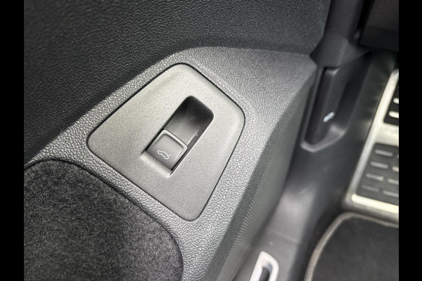 Volkswagen Tiguan 1.5 TSI R-Line Business | Trekhaak