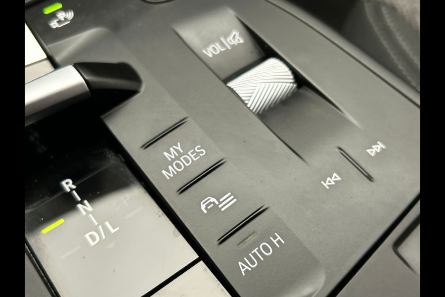 BMW X1 XDrive30e PHEV Widescreen Carplay Navigatie Camera Cruise Climate