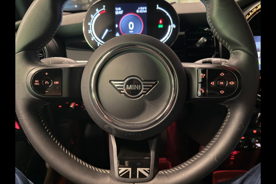 MINI 1.5 Cooper BLACK-EDITION PANO/H-UP/NAVI/CAM/DAB/CARPLAY/H-KARDON///