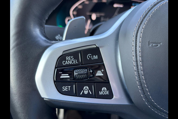 BMW X5 xDrive45e M-Sport PHEV Harman Kardon M-Pakket Panoramadak 22 inch velgen Surroud view