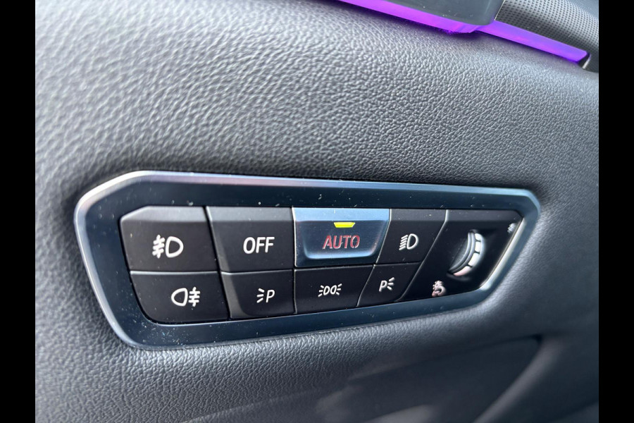 BMW X5 xDrive45e M-Sport PHEV Harman Kardon M-Pakket Panoramadak 22 inch velgen Surroud view