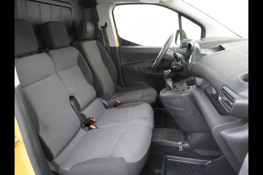 Opel Combo 1.5CDTI EURO 6 3-Persoons Airco Cruise Control Bluetooth Elektr.ramen Elektr.spiegels+Verwarmd Centr.Vergr+ab. L1H1 Edition Schuifdeur Betonplex vloer Lat om Lat betimmering Origineel Nederlandse Auto