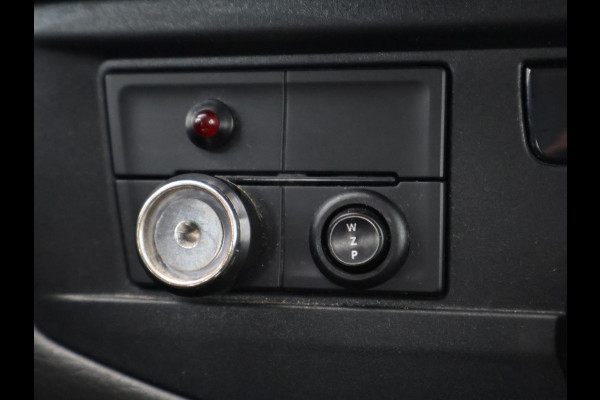 Volkswagen Transporter T6.1 2.0 TDI DUBBEL CABINE L2H1 + COMFORTSTOELEN | TREKHAAK | APPLE CARPLAY | CRUISE CONTROL