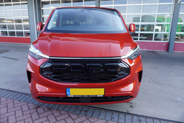 Ford Transit Custom 320L 2.0 TDCI 136pk L2H1 Limited Nr. V153 | Airco | Adap.cruise | Navi | Glaslookpanelen | Spoilers