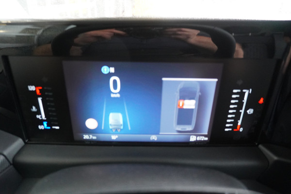 Ford Transit Custom 320L 2.0 TDCI 136pk L2H1 Limited Nr. V153 | Airco | Adap.cruise | Navi | Glaslookpanelen | Spoilers