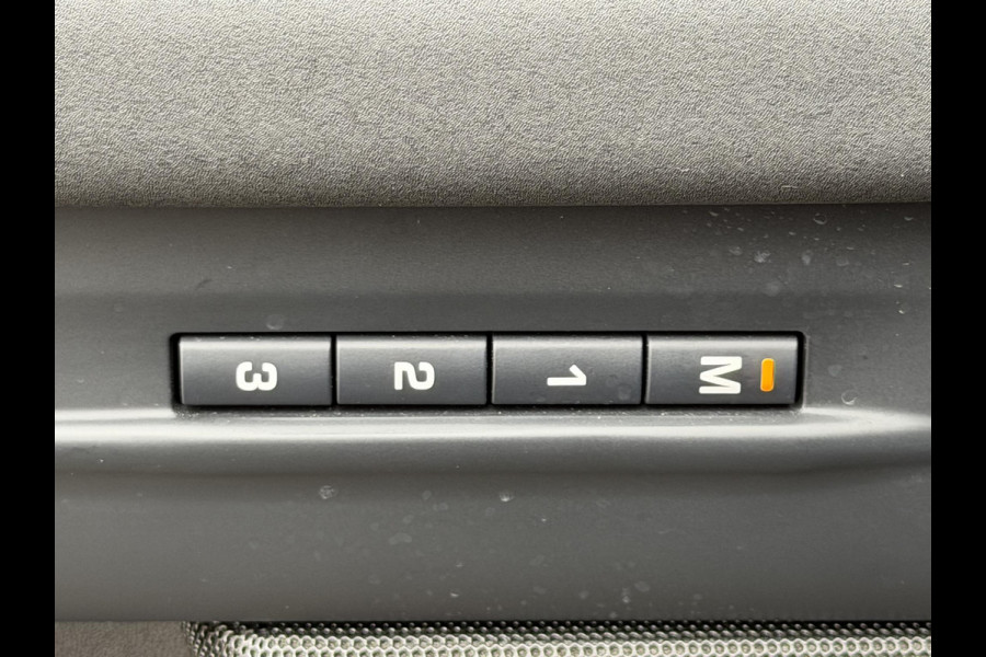 Land Rover Range Rover Evoque 1.5 P300e AWD R-Dynamic SE Black Style|Schuif/kantel dak|Meridian|Sfeer|Winterpakket