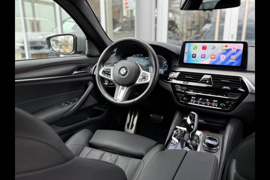 BMW 5 Serie Touring 530e High Ex. M-Sport |CoPilot|Laser|H/K|HUD|Bernina Grey|