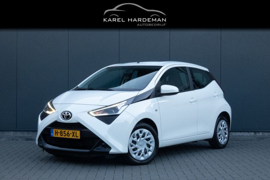 Toyota Aygo 1.0 VVT-i x-play | CAMERA | APPLE CARPLAY / ANDROID AUTO | ELEKTRISCHE RAMEN