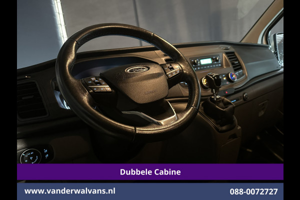 Ford Transit Custom 2.0 TDCI 131pk L2H1 Dubbele Cabine Inrichting Euro6 Airco | 5-Zits | Imperiaal | 2800kg Trekhaak | LED Cruisecontrol, Stoelverwarming, Parkeersensoren, Achterklep