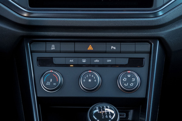 Volkswagen T-Roc 1.0 TSI | PARKEERSENSOREN | APPLE CARPLAY / ANDROID AUTO | NAVIGATIE