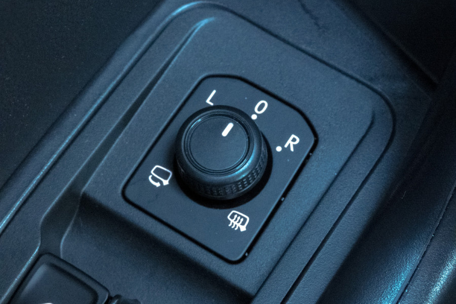 Volkswagen T-Roc 1.0 TSI | PARKEERSENSOREN | APPLE CARPLAY / ANDROID AUTO | NAVIGATIE