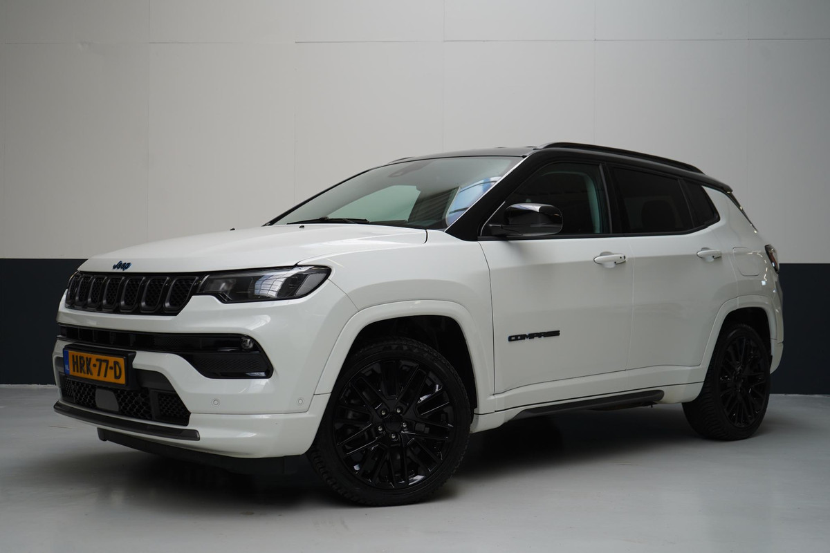 Jeep Compass 4xe 240 Plug-in Hybrid Electric S | SoH 89% | Leder | Navigatie | Achteruitrijcamera | Stuurverwarming
