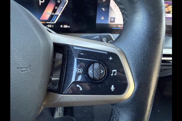 BMW iX xDrive50 High Executive 112 kWh SOH 92% | Sky Lounge | 360* Camera | Massage | Stoelventilatie/Verwarming | Elektrische Trekhaak |