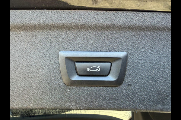 BMW iX xDrive50 High Executive 112 kWh SOH 92% | Sky Lounge | 360* Camera | Massage | Stoelventilatie/Verwarming | Elektrische Trekhaak |