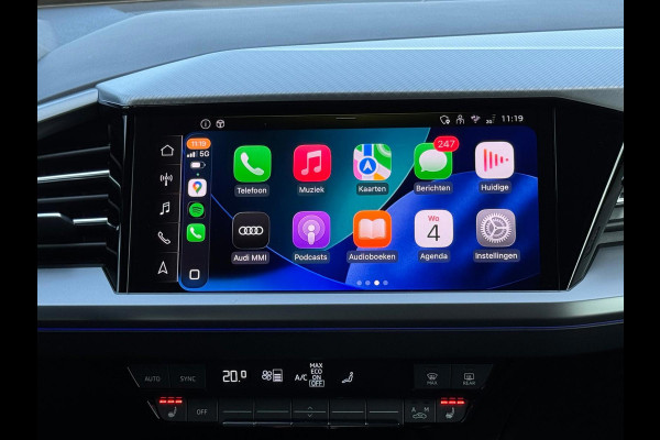 Audi Q4 e-tron 45 Advanced edition 82 kWh, achteruitrijcamera, stoelverwarming, sfeerverlichting, 1 e eigenaar, NL auto met nap