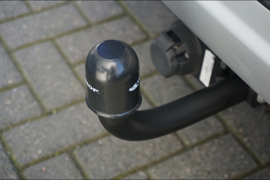 Ford Kuga 175PK EcoBoost ST Line AWD | AUTOMAAT | TREKHAAK