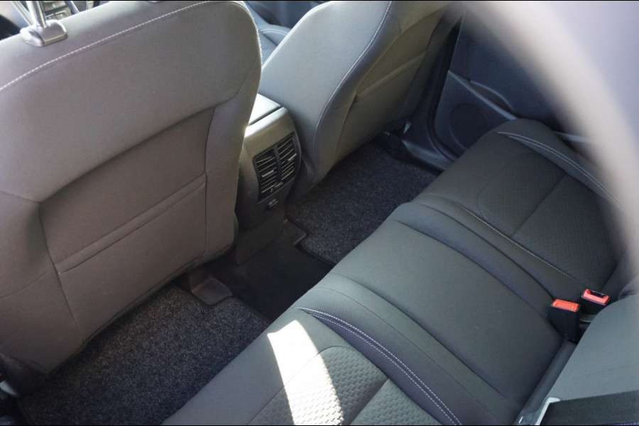 Ford Kuga 175PK EcoBoost ST Line AWD | AUTOMAAT | TREKHAAK