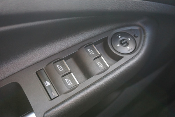 Ford Kuga 175PK EcoBoost ST Line AWD | AUTOMAAT | TREKHAAK