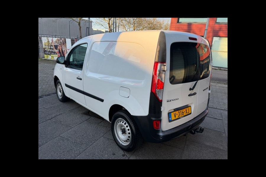 Renault Kangoo 1.5 dCi 75 Energy Comfort AIRCO I NAVI I TREKHAAK I APPLE CARPLAY I 1e EIGENAAR I COMPLETE ONDERHOUDSHISTORIE