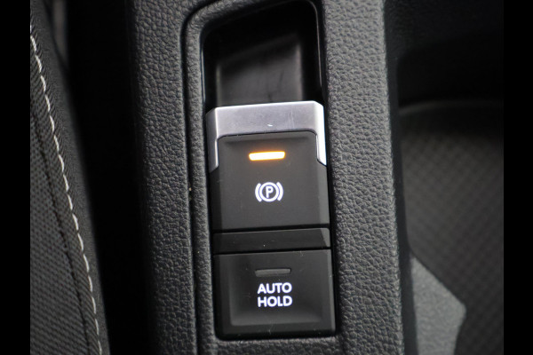 Volkswagen T-Roc 1.0 TSI Two-Tone | Apple Carplay & AndroidAUTO | Privacy Glass |