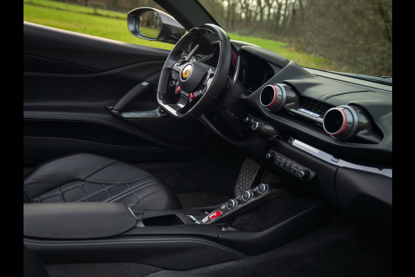 Ferrari 812 GTS 6.5 V12 HELE | Carbon | Pass. Display | Lift | JBL | Surround view