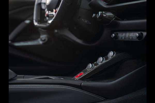 Ferrari 812 GTS 6.5 V12 HELE | Carbon | Pass. Display | Lift | JBL | Surround view