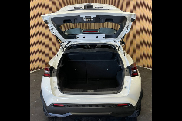 Nissan Juke 1.0 DIG-T Acenta|AUTOMAAT|BLACK/WHITE EDITION|STOELVERWARMING|APPLE CARPLAY|CAMERA|CLIMATE,CRUISE CONTROL|LANE|PDC-A|