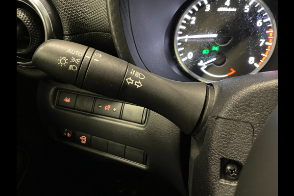 Nissan Juke 1.0 DIG-T Acenta|AUTOMAAT|BLACK/WHITE EDITION|STOELVERWARMING|APPLE CARPLAY|CAMERA|CLIMATE,CRUISE CONTROL|LANE|PDC-A|