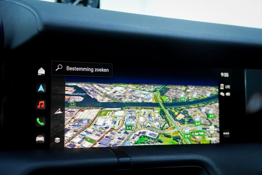 Porsche Taycan Performance 84 kWh / Pano / Warmtepomp / Bose / Luchtvering / 21''