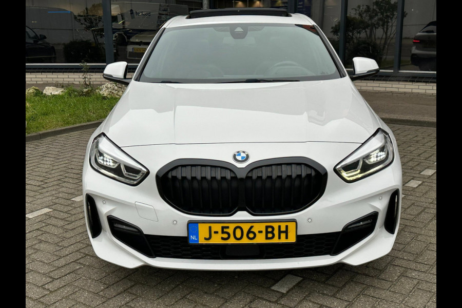 BMW 1-serie 118i High Executive Edition M-PAKKET l PANO l