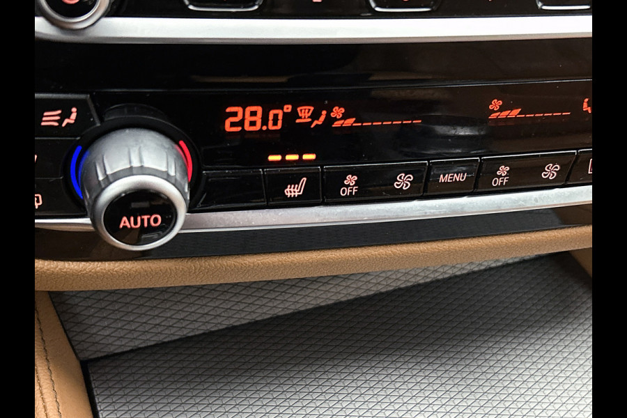 BMW 5 Serie Touring 530i M-SPORT High Executive Edition(NL-auto, Dealer OnderH, Navi Pro, Comfort Zetels, StoelV, Camera, ETc)