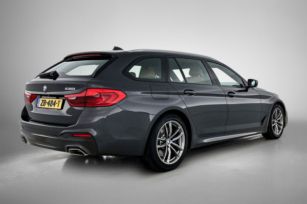 BMW 5 Serie Touring 530i M-SPORT High Executive Edition(NL-auto, Dealer OnderH, Navi Pro, Comfort Zetels, StoelV, Camera, ETc)