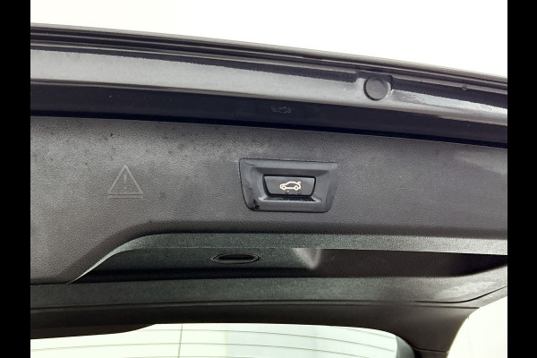 BMW 5 Serie Touring 530i M-SPORT High Executive Edition(NL-auto, Dealer OnderH, Navi Pro, Comfort Zetels, StoelV, Camera, ETc)