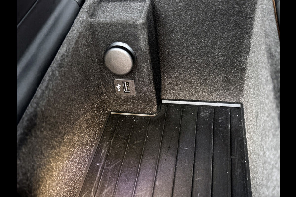 BMW 5 Serie Touring 530i M-SPORT High Executive Edition(NL-auto, Dealer OnderH, Navi Pro, Comfort Zetels, StoelV, Camera, ETc)