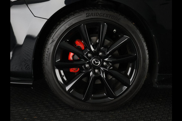 Mazda 3 2.0 e-SkyActiv-X M Hybrid 186 Black Luxury | Navigatie | Stoelverwarming | Camera |