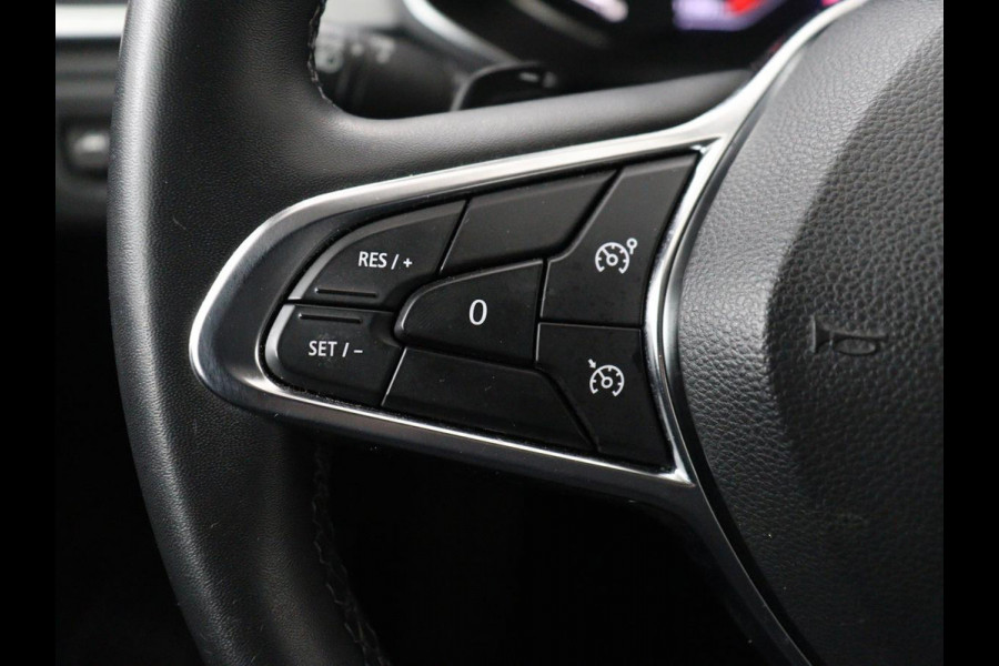 Renault Captur 1.3 TCe 140 Intens | Automaat | Camera | Carplay | Keyless | Navigatie | Full LED | 17'' | Climate control | Half leder | Cruise control | Bluetooth