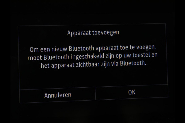 Renault Captur 1.3 TCe 140 Intens | Automaat | Camera | Carplay | Keyless | Navigatie | Full LED | 17'' | Climate control | Half leder | Cruise control | Bluetooth