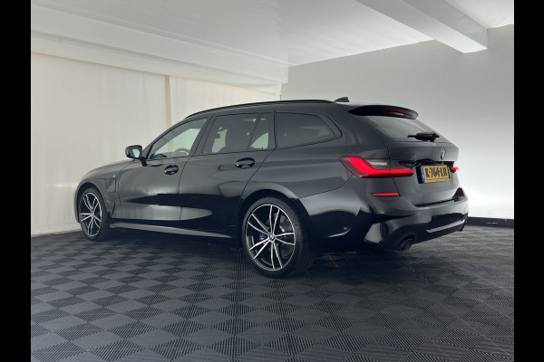 BMW 3 Serie Touring 330e eDrive M-Sportpack Edition (Plug-In) (INCL-BTW) *PANO | LEATHER | HEAD-UP | ADAPTIVE-CRUISE | FULL-LED | KEYLESS | DIGI-COCKPIT | HEATED-SPORTSEATS | CAMERA | HIFI-SOUND | PRIVACYGLASS | DAB+ | SHIFTPADDLES | NAVI-FULLMAP | 19"A