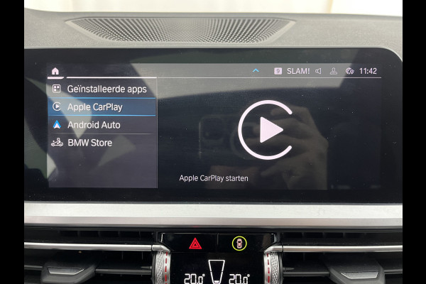 BMW 3 Serie Touring 330e eDrive M-Sportpack Edition (Plug-In) (INCL-BTW) *PANO | LEATHER | HEAD-UP | ADAPTIVE-CRUISE | FULL-LED | KEYLESS | DIGI-COCKPIT | HEATED-SPORTSEATS | CAMERA | HIFI-SOUND | PRIVACYGLASS | DAB+ | SHIFTPADDLES | NAVI-FULLMAP | 19"A