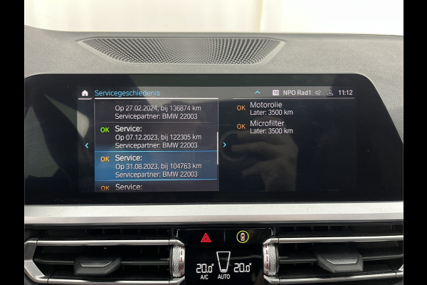 BMW 3 Serie Touring 330e eDrive M-Sportpack Edition (Plug-In) (INCL-BTW) *PANO | LEATHER | HEAD-UP | ADAPTIVE-CRUISE | FULL-LED | KEYLESS | DIGI-COCKPIT | HEATED-SPORTSEATS | CAMERA | HIFI-SOUND | PRIVACYGLASS | DAB+ | SHIFTPADDLES | NAVI-FULLMAP | 19"A