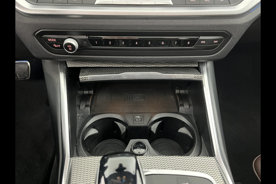 BMW 3 Serie Touring 330e eDrive M-Sportpack Edition (Plug-In) (INCL-BTW) *PANO | LEATHER | HEAD-UP | ADAPTIVE-CRUISE | FULL-LED | KEYLESS | DIGI-COCKPIT | HEATED-SPORTSEATS | CAMERA | HIFI-SOUND | PRIVACYGLASS | DAB+ | SHIFTPADDLES | NAVI-FULLMAP | 19"A