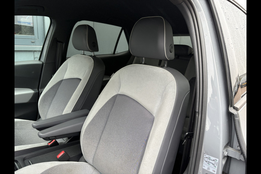Volkswagen ID.3 First Plus 58 kWh 93%SoH KEYLESS/CAMERA/19INCH/WINTERPACK/ADAPT.CRUISE