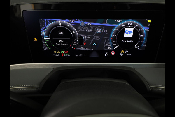 Volkswagen Passat Variant Elegance Business 1.5 eHybrid 204 pk DSG | 18" LM |  Leder Pakket |  Panoramadak | 360 graden camera |