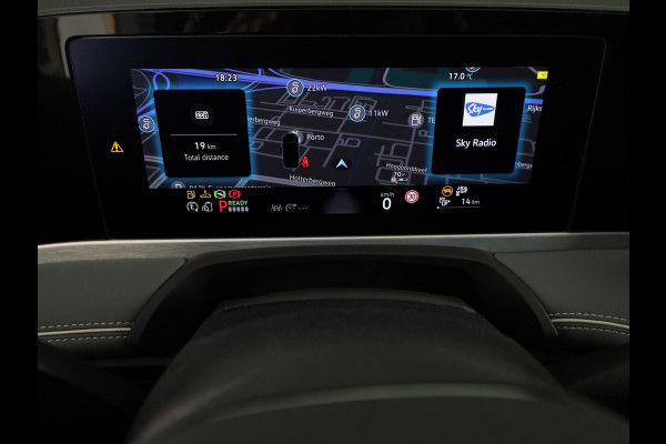 Volkswagen Passat Variant Elegance Business 1.5 eHybrid 204 pk DSG | 18" LM |  Leder Pakket |  Panoramadak | 360 graden camera |